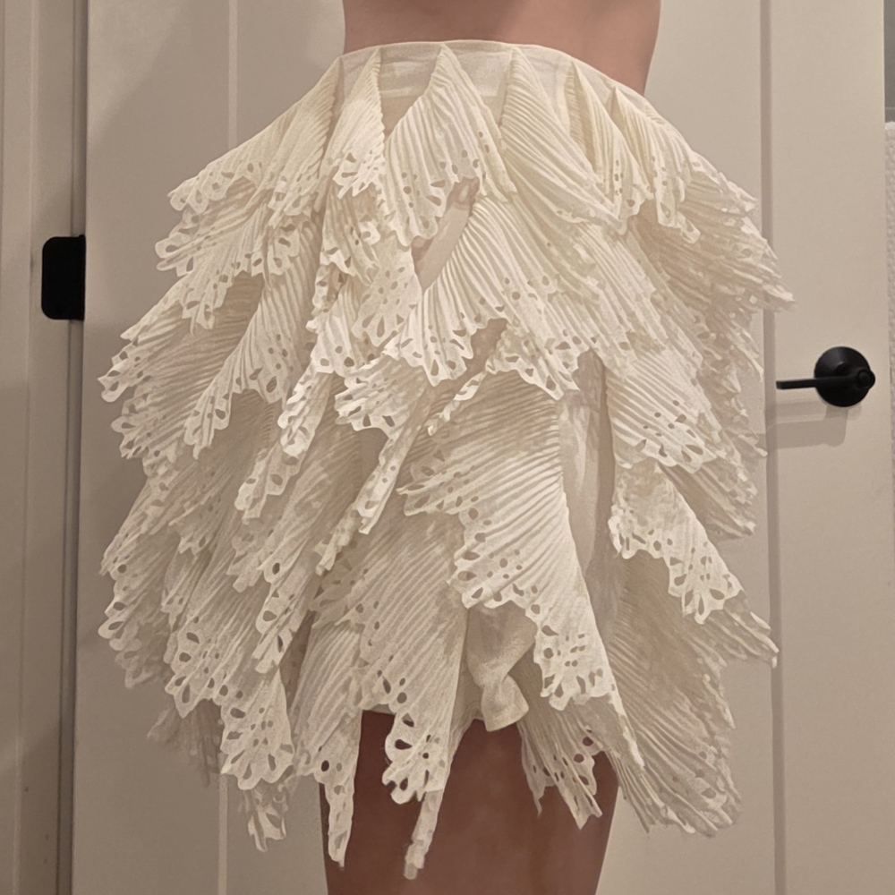 H&M Cream Layered Skirt - Picture 2 of 3